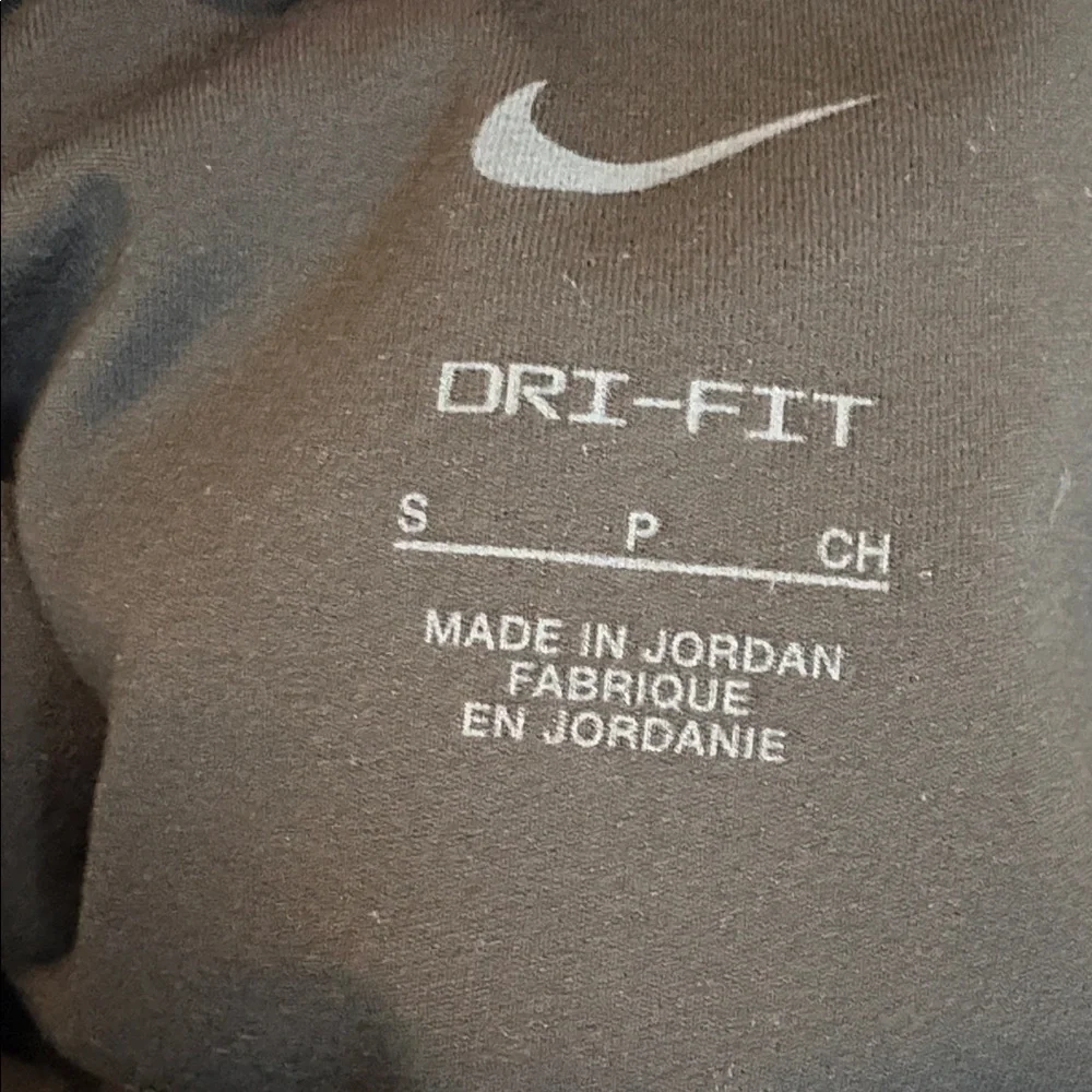 NWT Nike One Full Length Leggings- Size Small - Picture 8 of 8